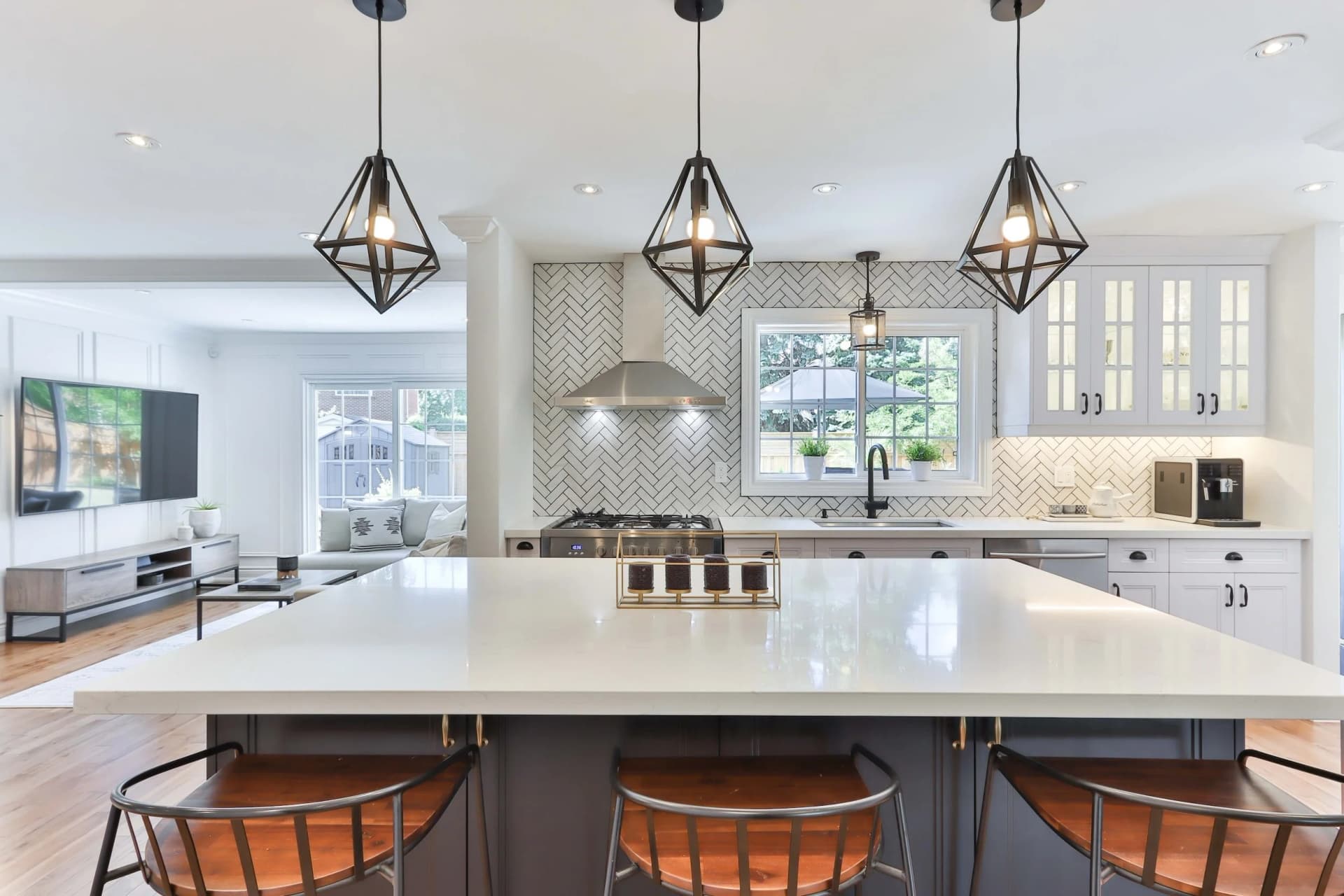 Beautiful clean kitchen